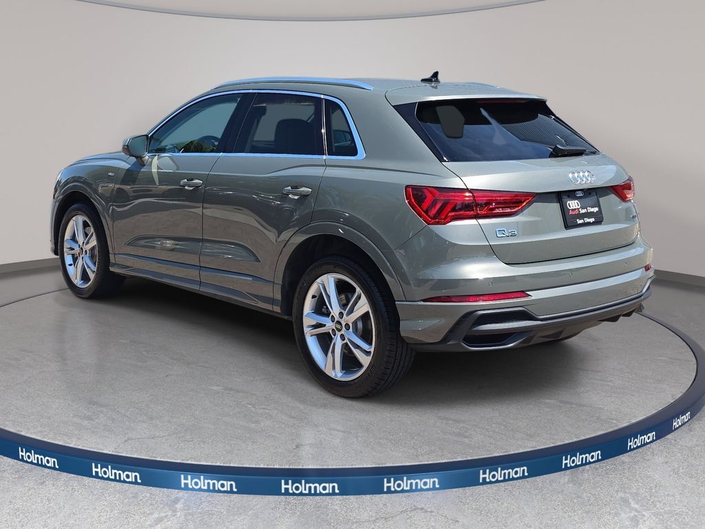 Used 2022 Gray Audi Premium image 8