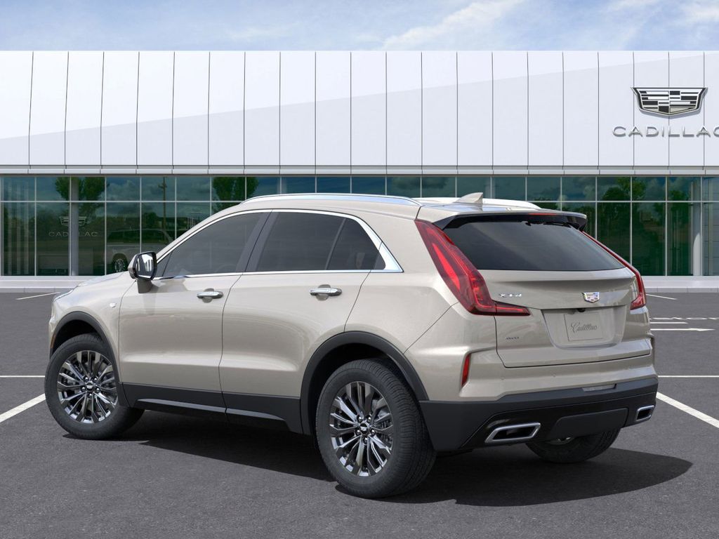 2025 Cadillac XT4 Premium Luxury 3