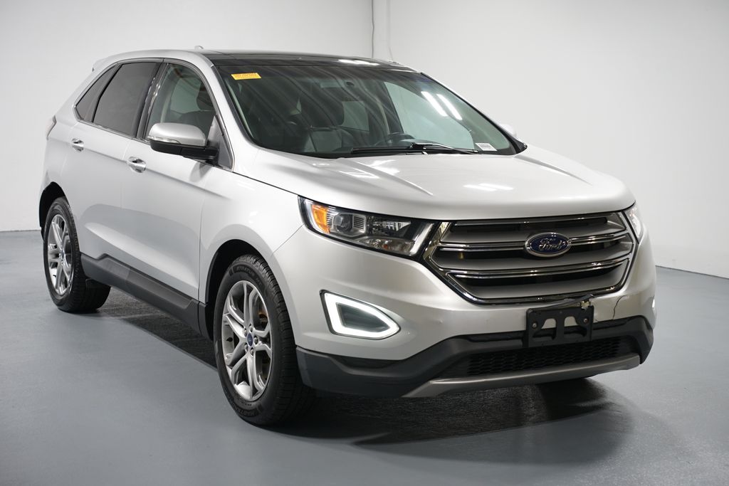 Thumbnail: 2016 Ford Edge - 3