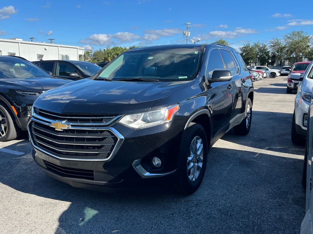 2021 Chevrolet Traverse LT 2