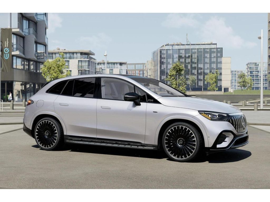 2025 Mercedes-Benz EQE AMG 13