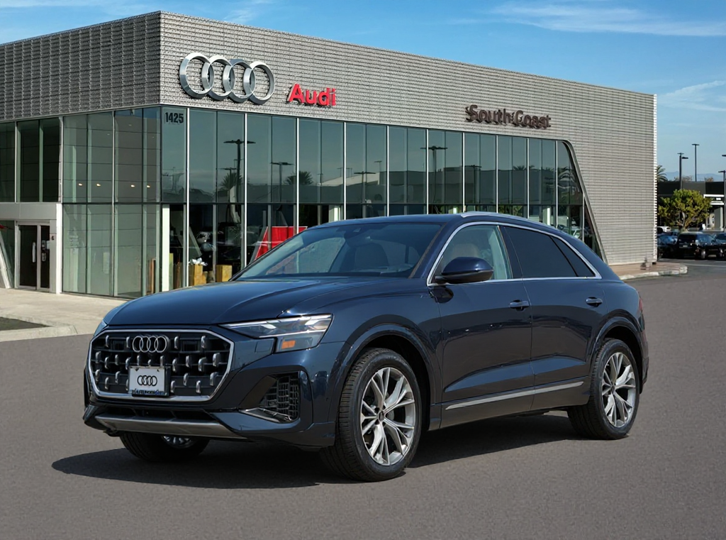 Thumbnail: 2026 Audi Q8 - 1
