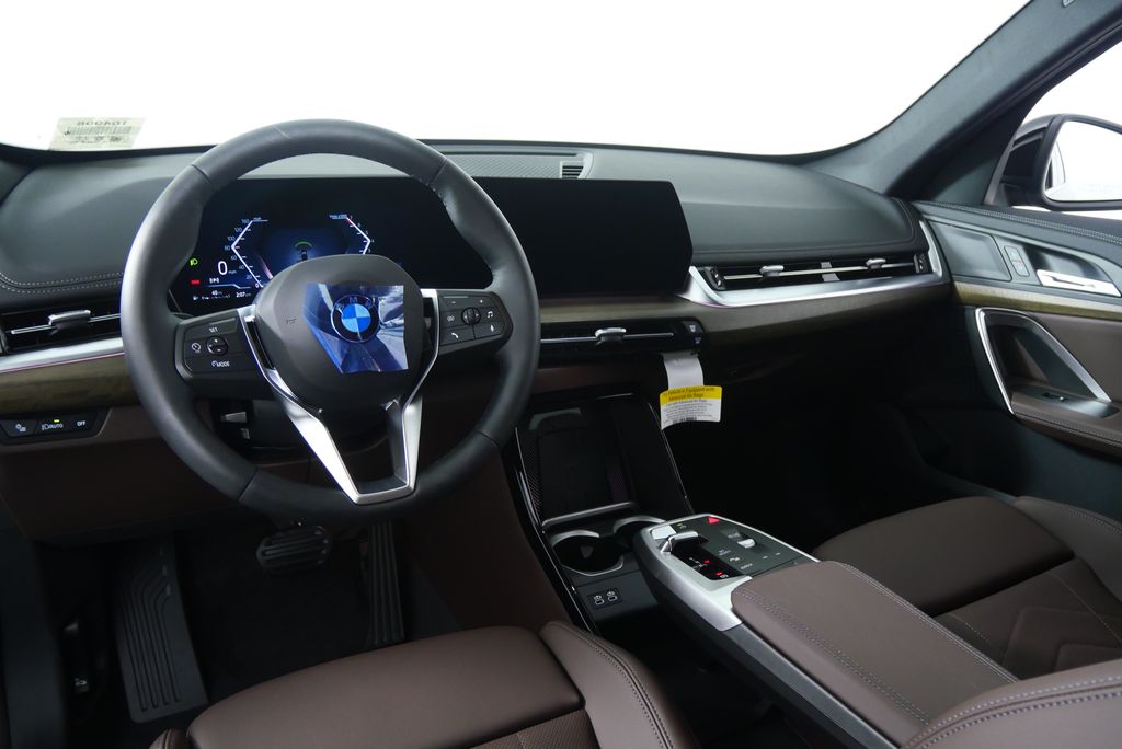 Thumbnail: 2025 BMW X1 - 18