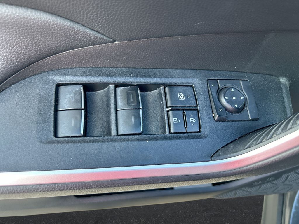 Thumbnail: 2024 Toyota RAV4 - 13