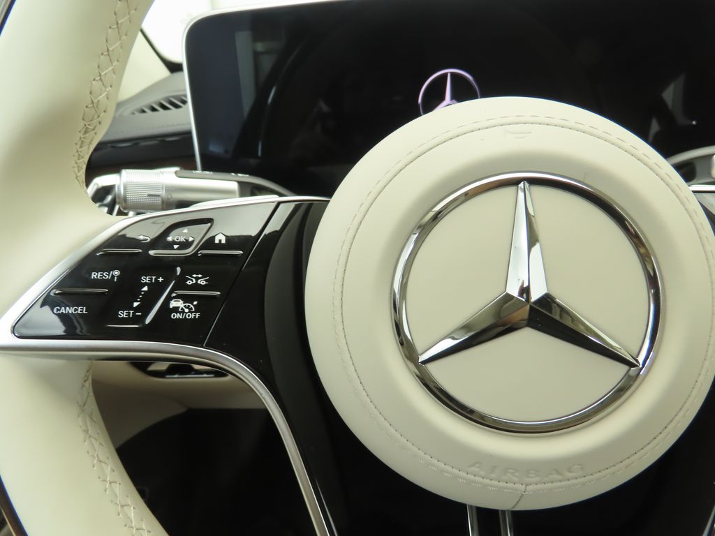 Thumbnail: 2026 Mercedes-Benz S-Class - 12