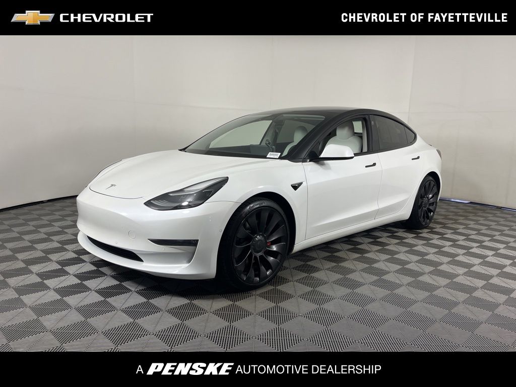 Thumbnail: 2021 Tesla Model 3 - 1