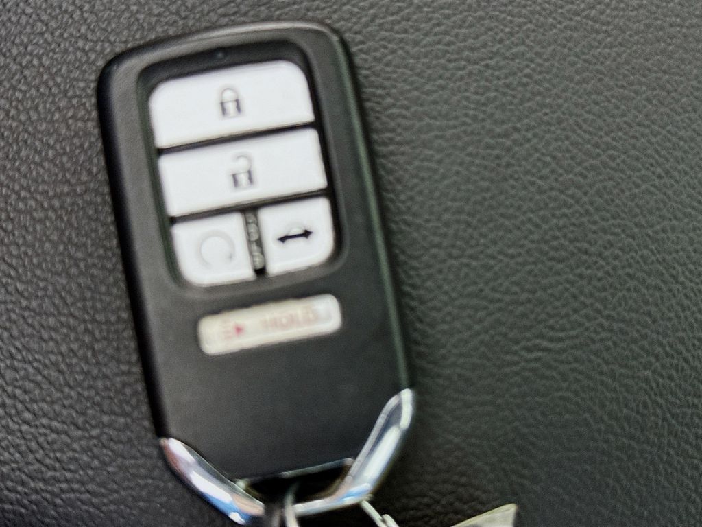 Used Car 2022 Honda Accord  Touring 2.0t For Sale Under $25,000 In Austin, Texas