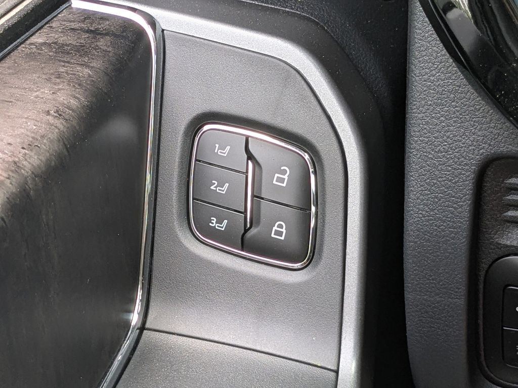 2026 Ford F-250 Super Duty LARIAT