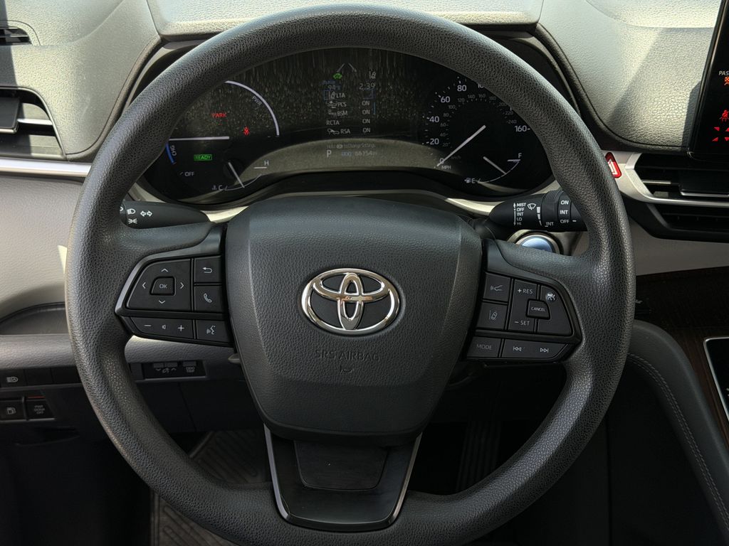 Used 2022 Toyota Sienna Van