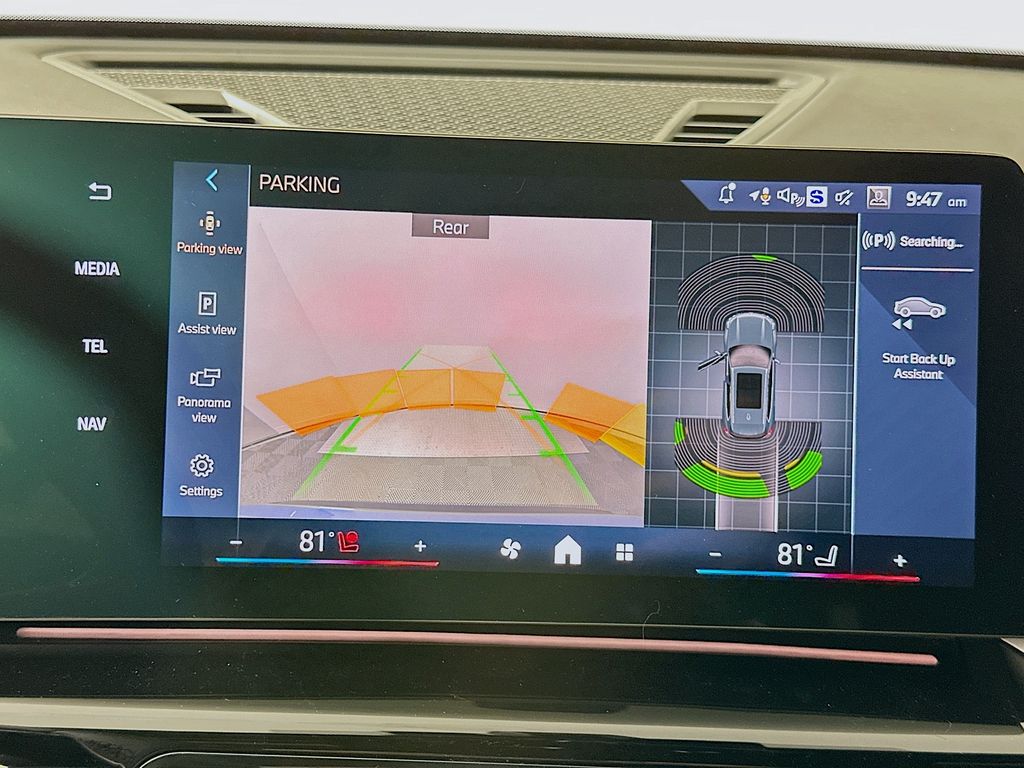 Thumbnail: 2026 BMW X1 - 13