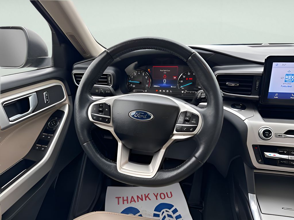 2022 Ford Explorer