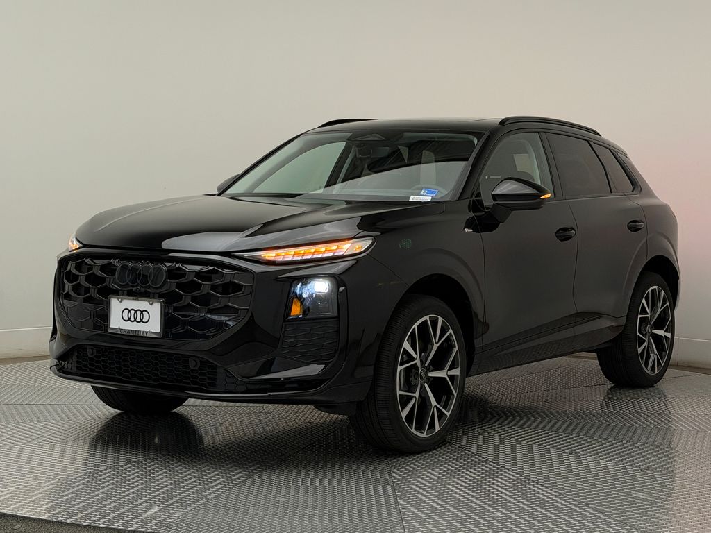 Thumbnail: 2026 Audi Q3 - 3