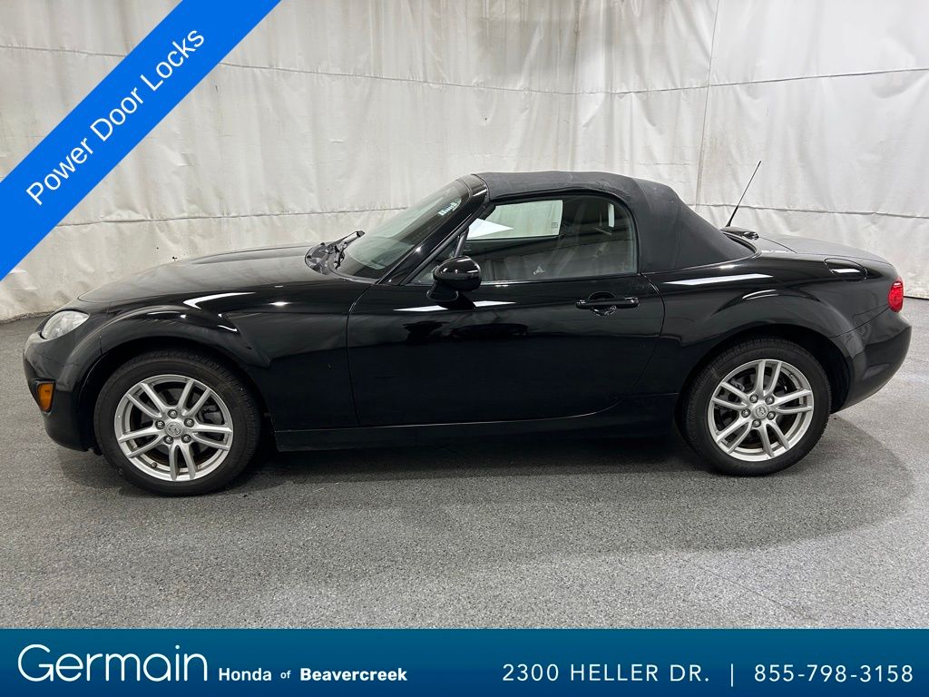 2011 Mazda MX-5 Miata Miata Sport photo 4