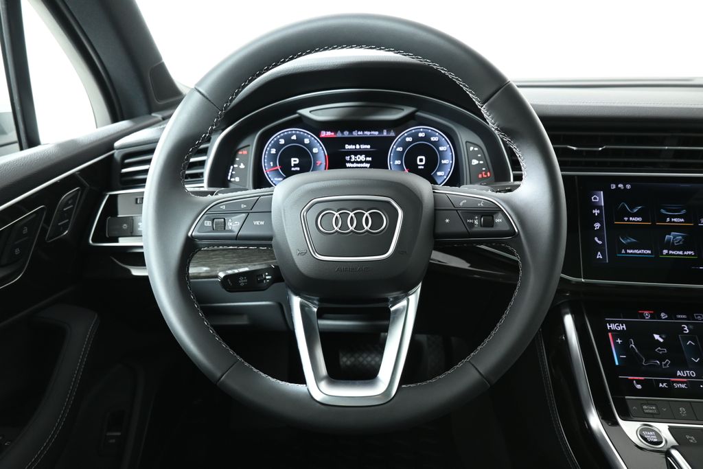 2025 Audi Q7  17