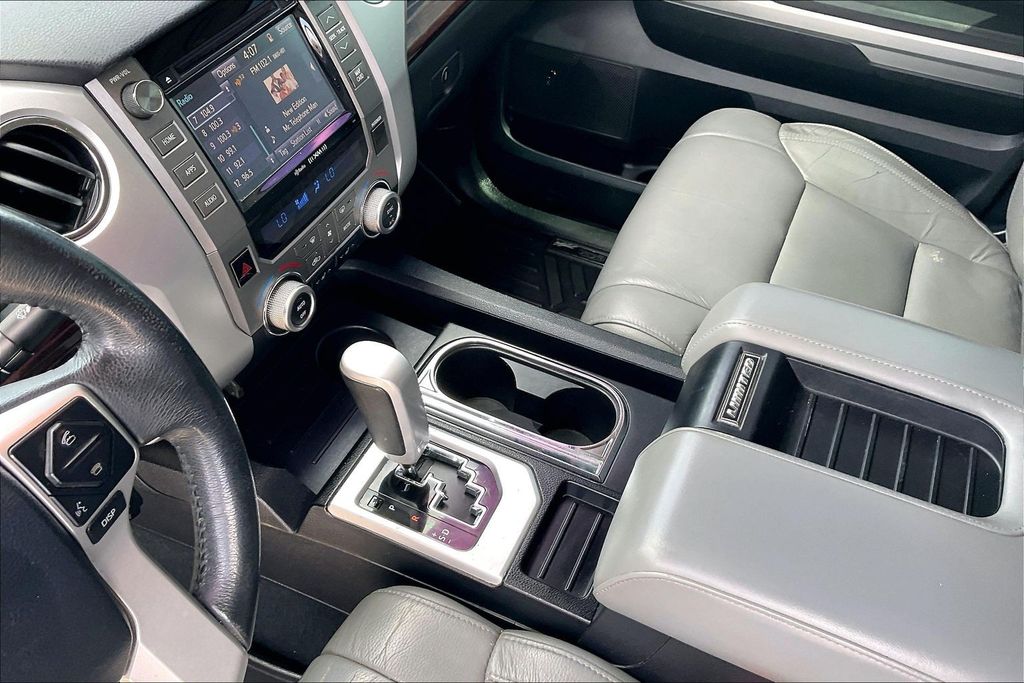 Used 2015 Toyota Tundra Limited 4D CrewMax