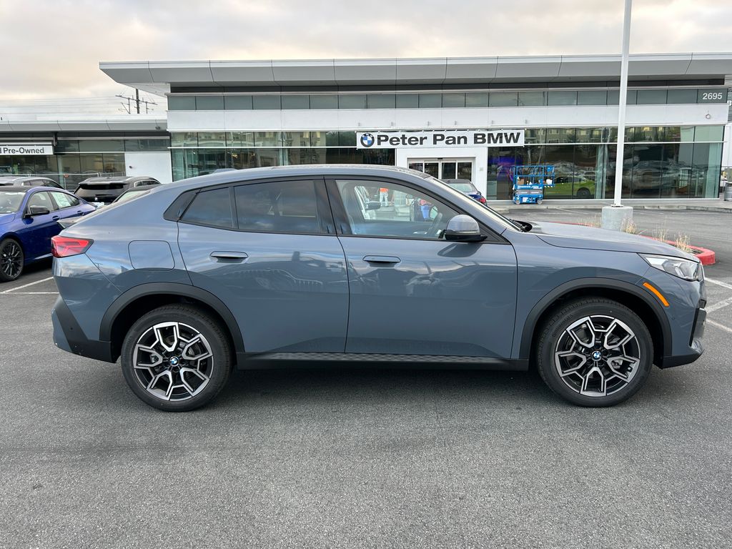 Thumbnail: 2026 BMW X2 - 6