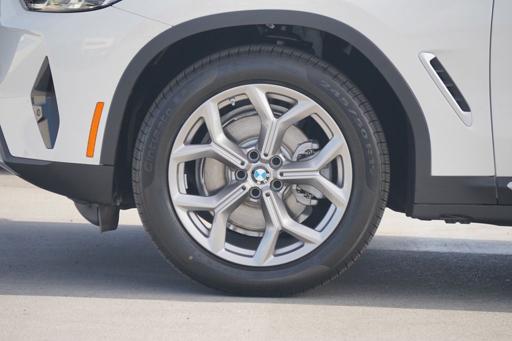 2024 BMW X3 sDrive30i 5