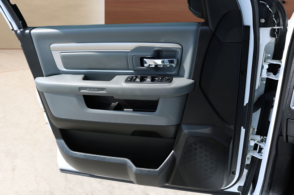 Used Car 2019 Ram 1500 Classic  Big Horn For Sale Under $25,000 In Austin, Texas