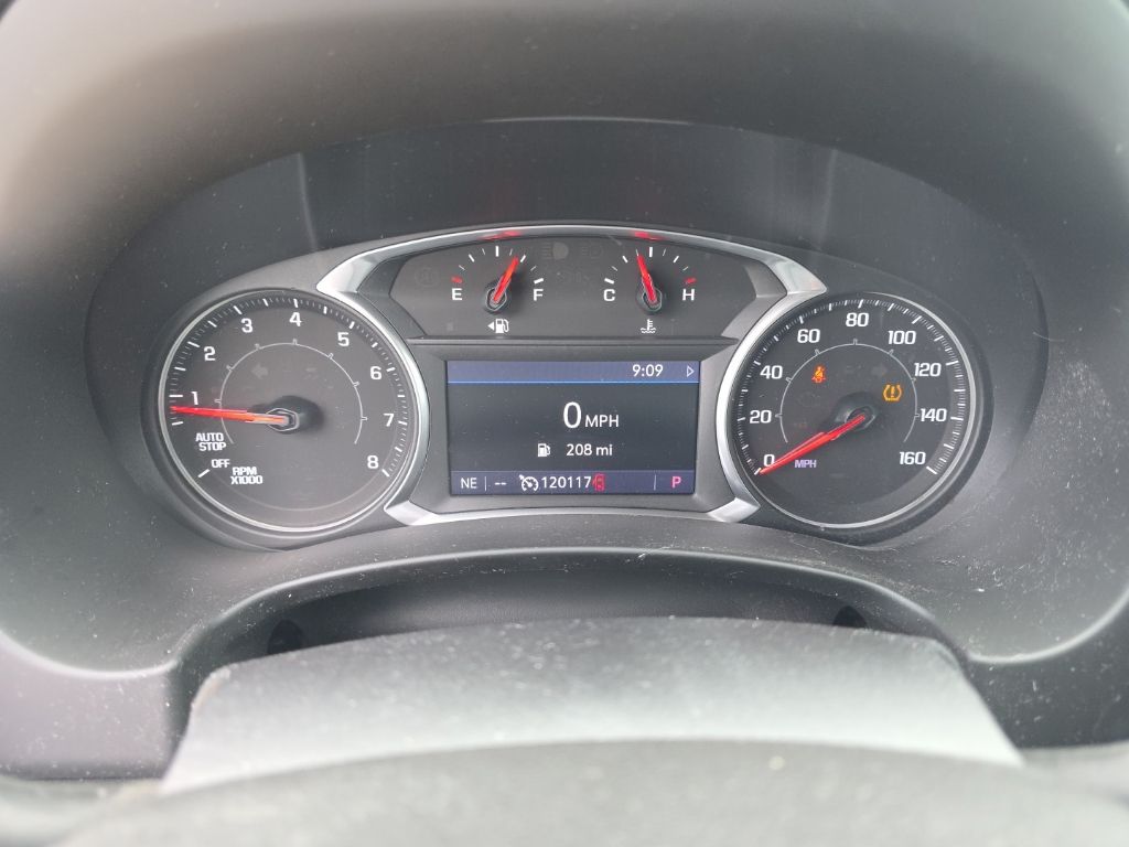 Used 2019 Black GMC SLT image 3