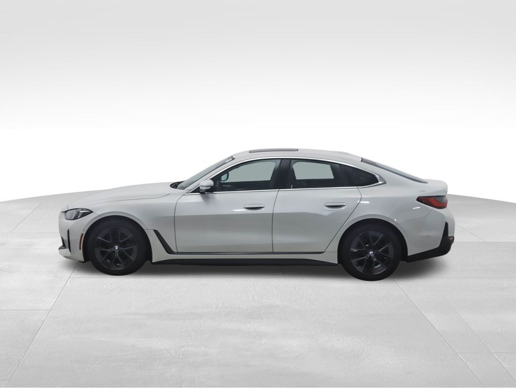 Thumbnail: 2025 BMW i4 - 2