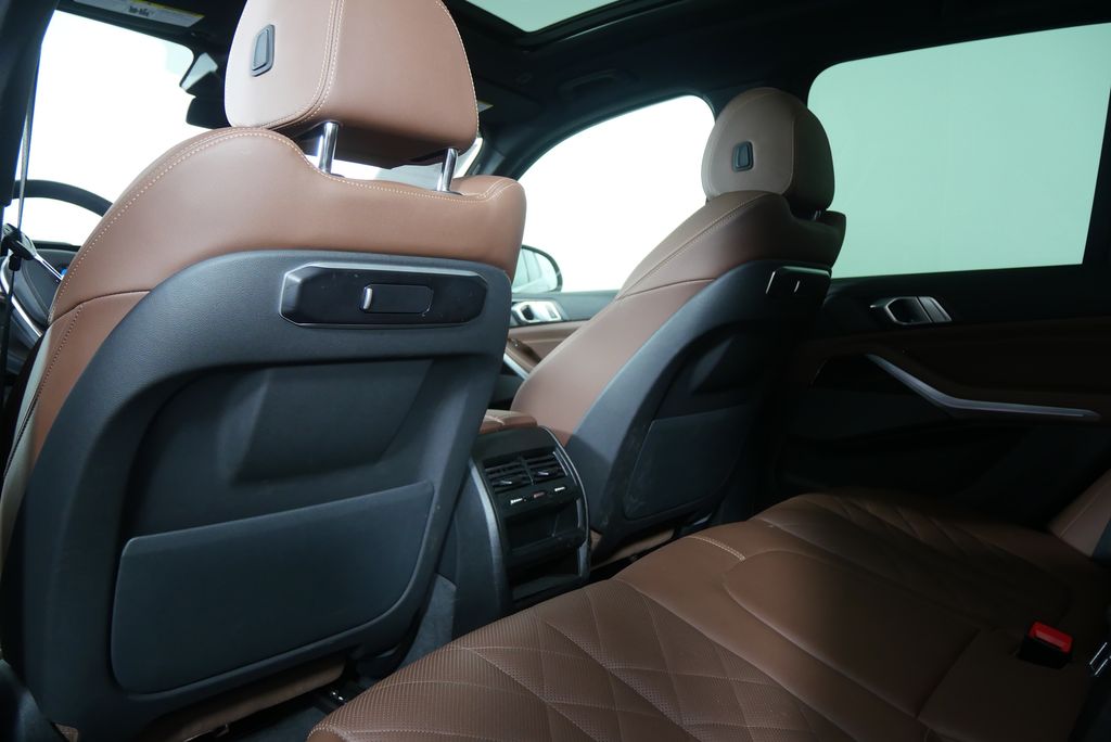 Thumbnail: 2025 BMW X5 - 19