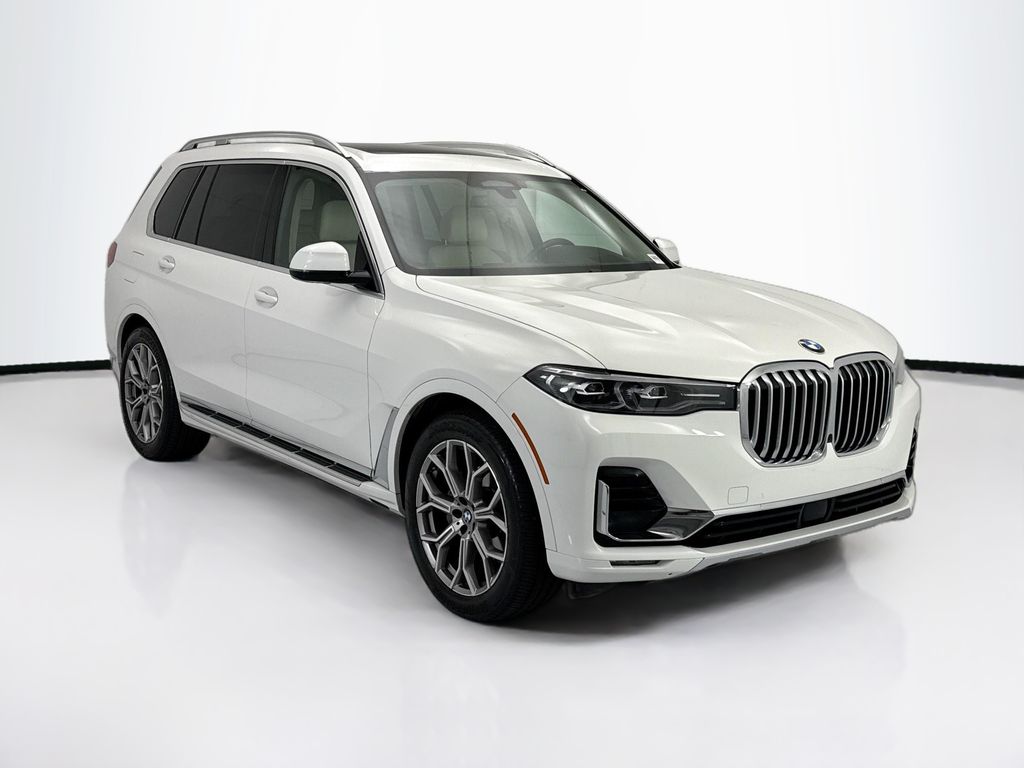 Thumbnail: 2021 BMW X7 - 3