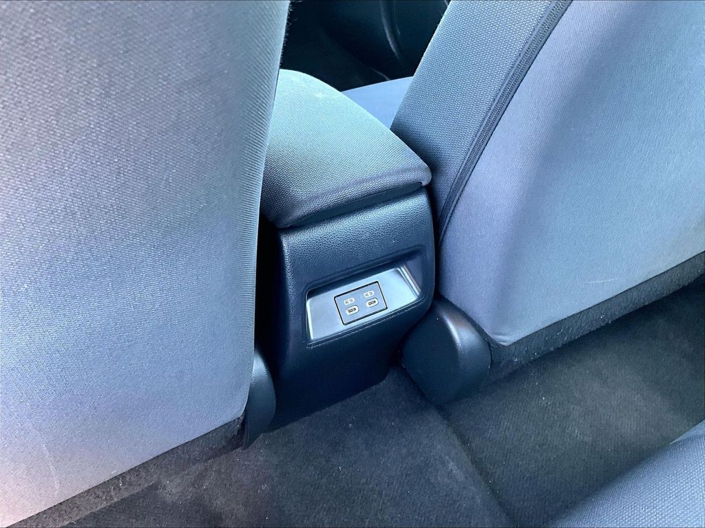 2024 Toyota Corolla — photo 26