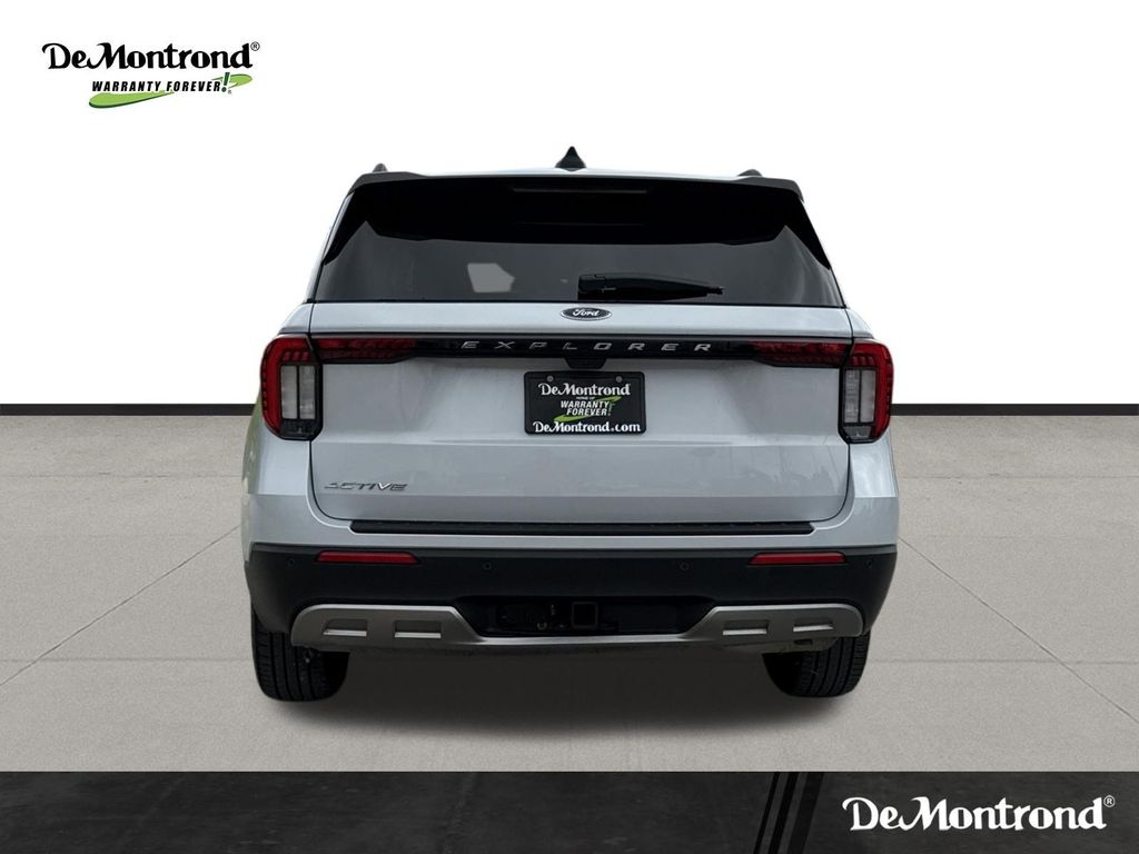 2026 Ford Explorer Active - 5