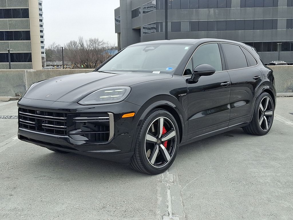 Thumbnail: 2026 Porsche Cayenne - 1