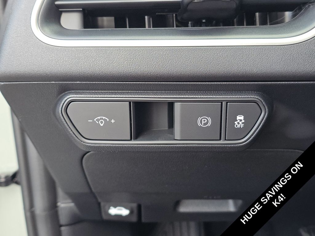 new 2025 Kia K4 car, priced at $19,284