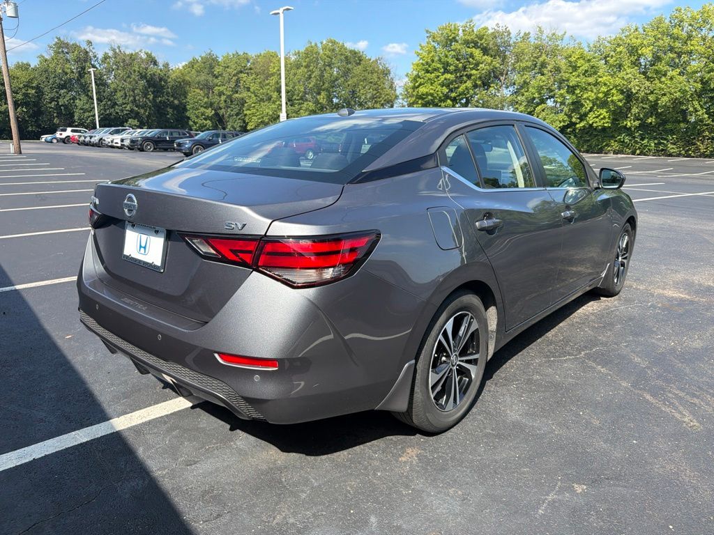 Thumbnail: 2022 Nissan Sentra - 5