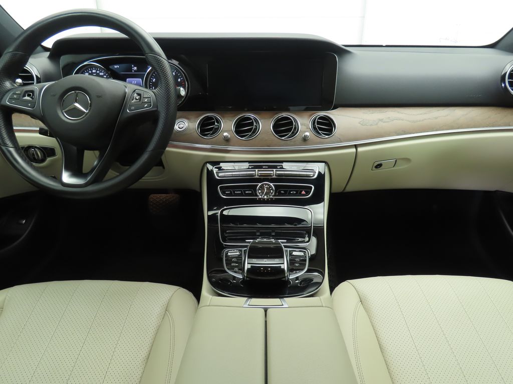 2017 Mercedes-Benz E-Class E 300 15
