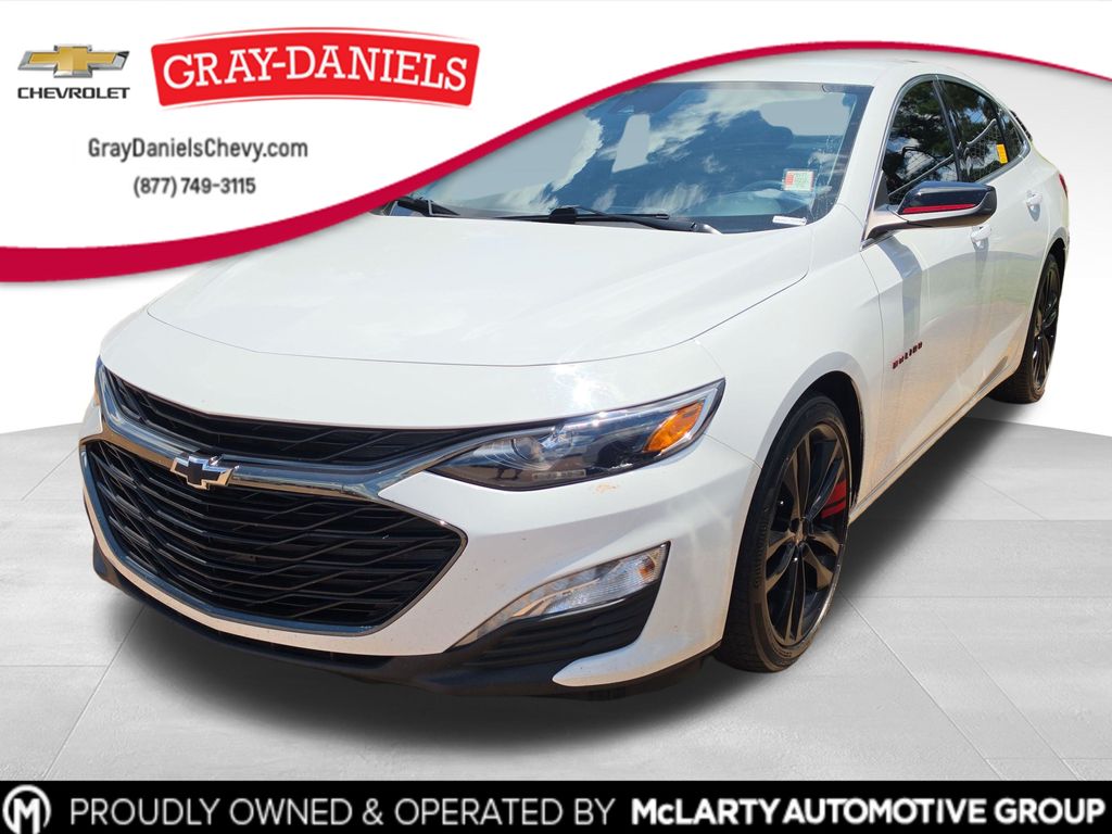 Summit White 2021 Chevrolet Malibu Sedan Front-Wheel Drive Continuously Variable Transmission
