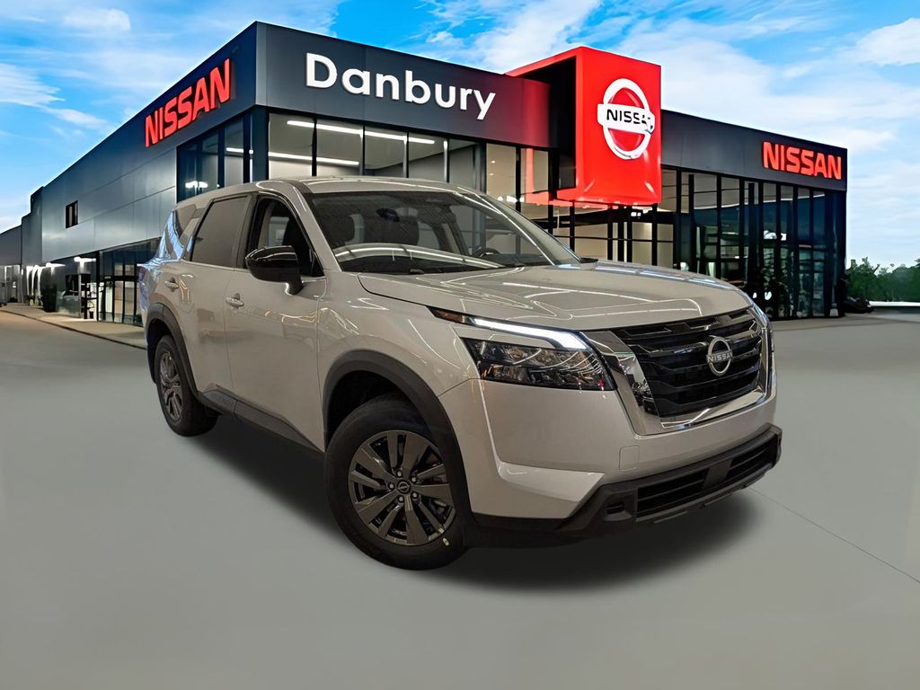 2025 Nissan Pathfinder S 4WD