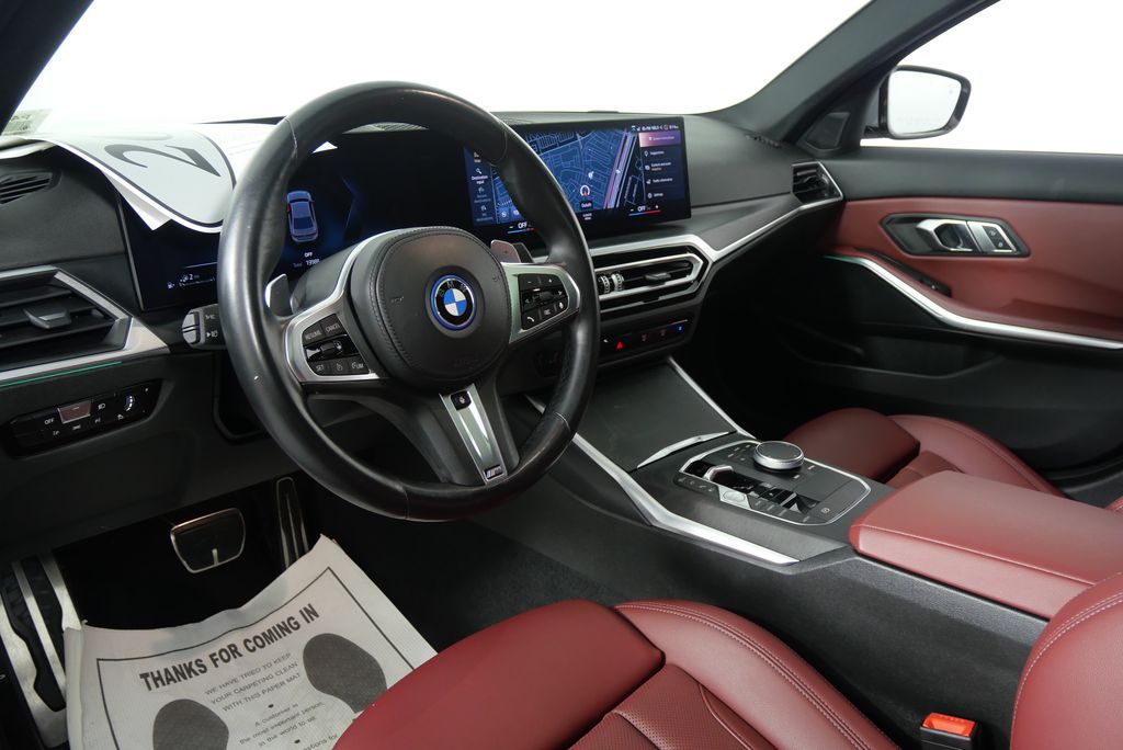 2023 BMW 3 Series 330e iPerformance 15