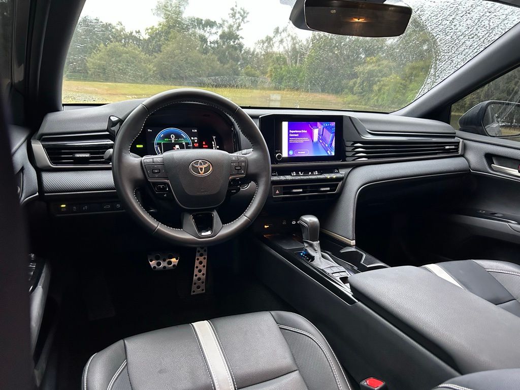 Thumbnail: 2025 Toyota Camry - 12