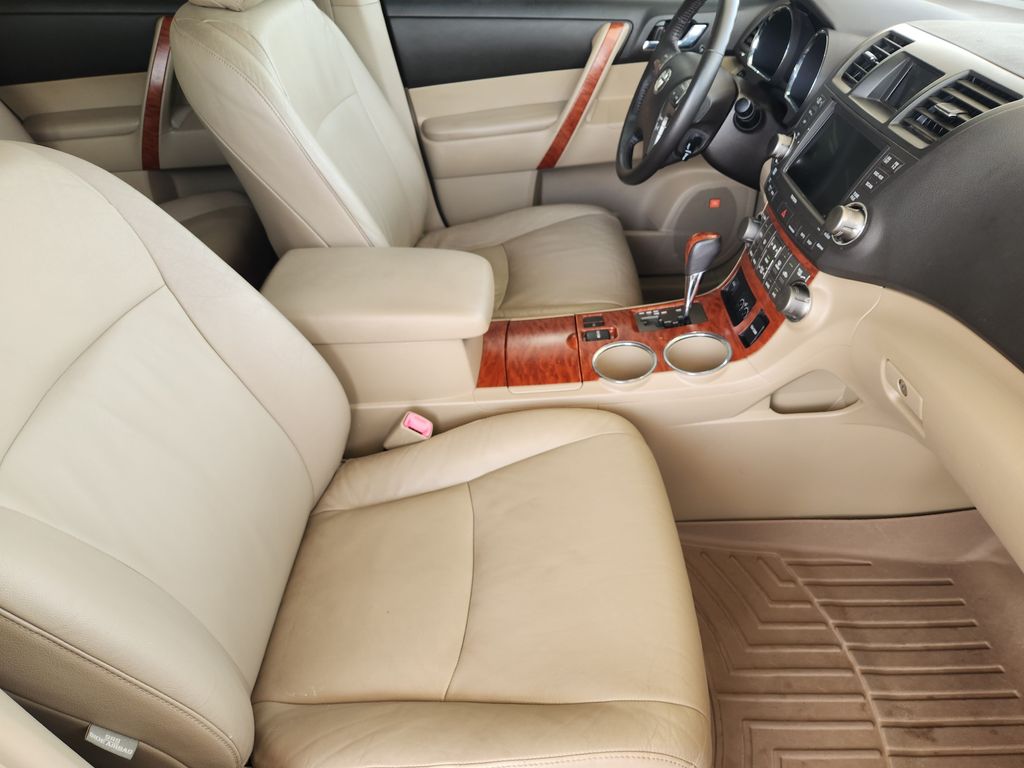 car-gallery-13