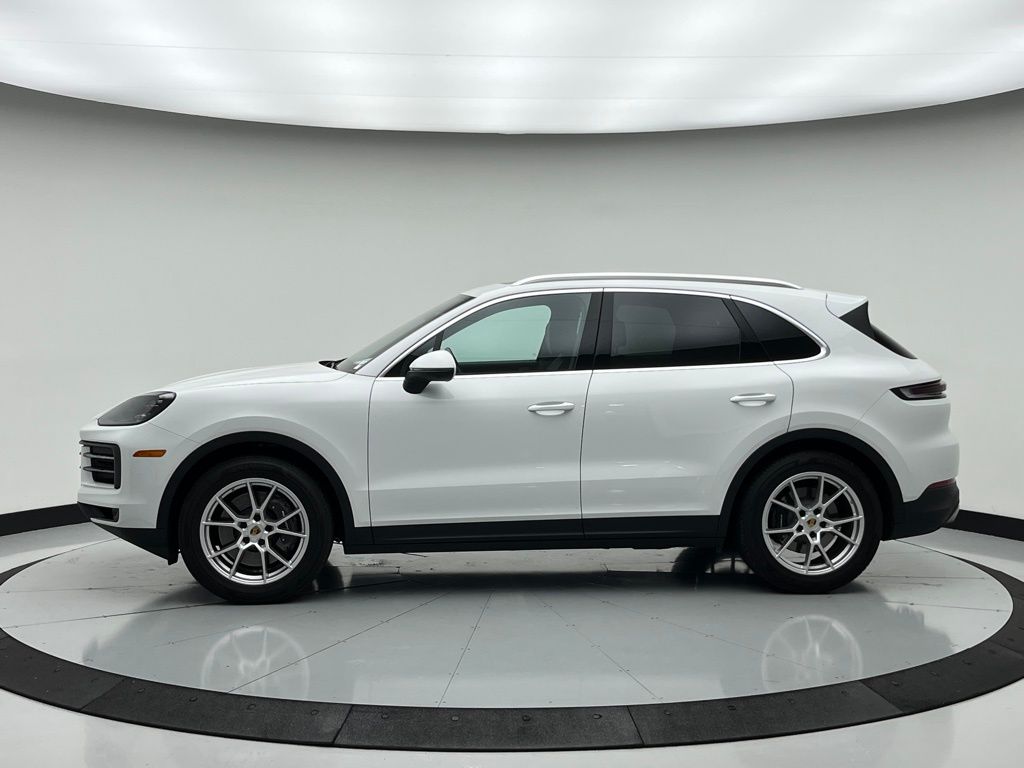 Thumbnail: 2024 Porsche Cayenne - 8