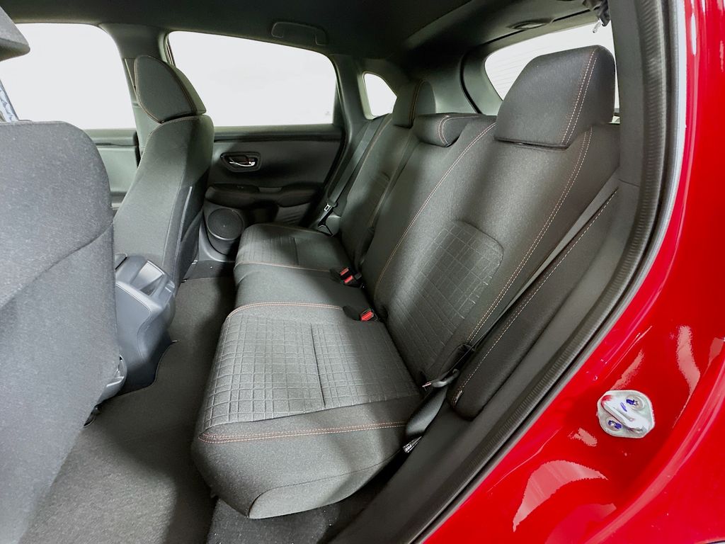 2025 Honda HR-V Sport 16