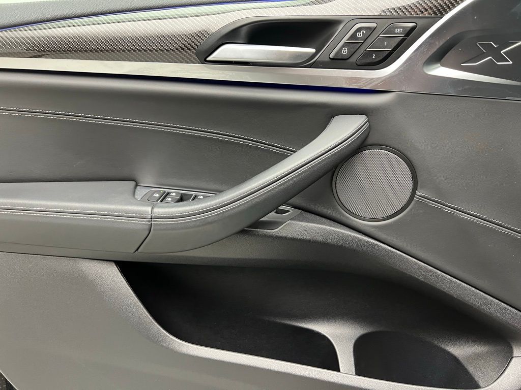 Thumbnail: 2022 BMW X3 - 22