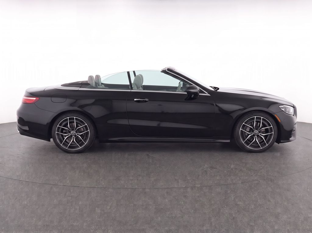 Thumbnail: 2023 Mercedes-Benz E-Class - 8