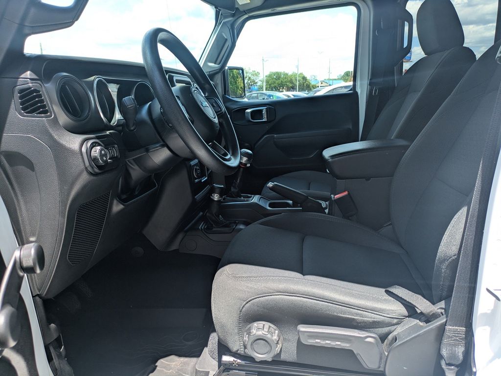 2022 Jeep Gladiator Sport 4x4
