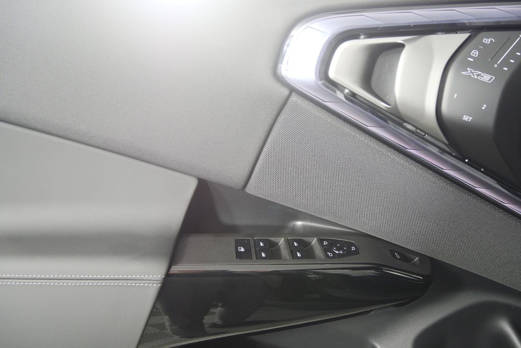 Thumbnail: 2026 BMW X3 - 9