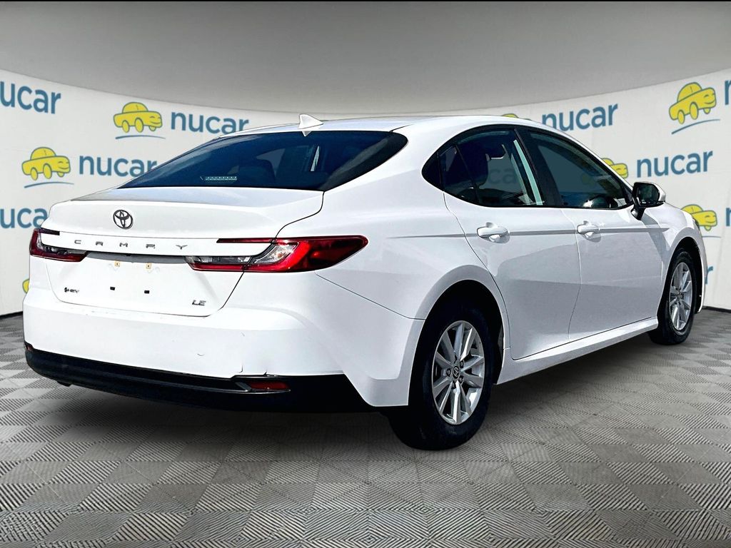 2025 Toyota Camry — photo 6