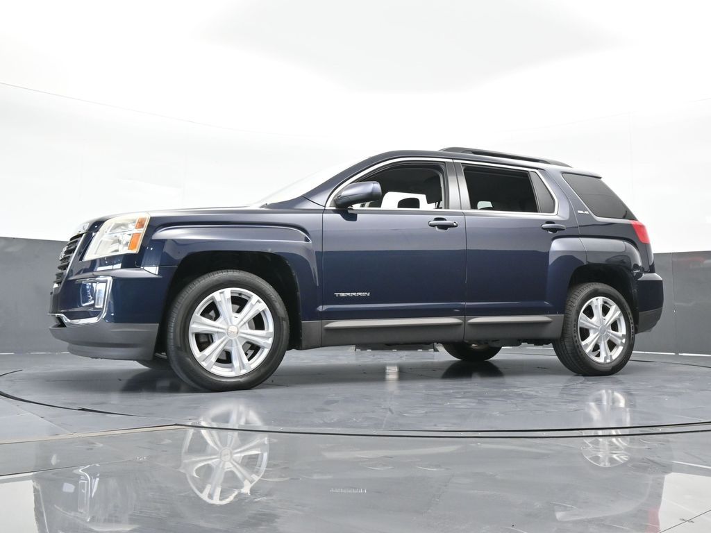 Used 2017 Dark Sapphire Blue Metallic GMC SLE-2 image 52