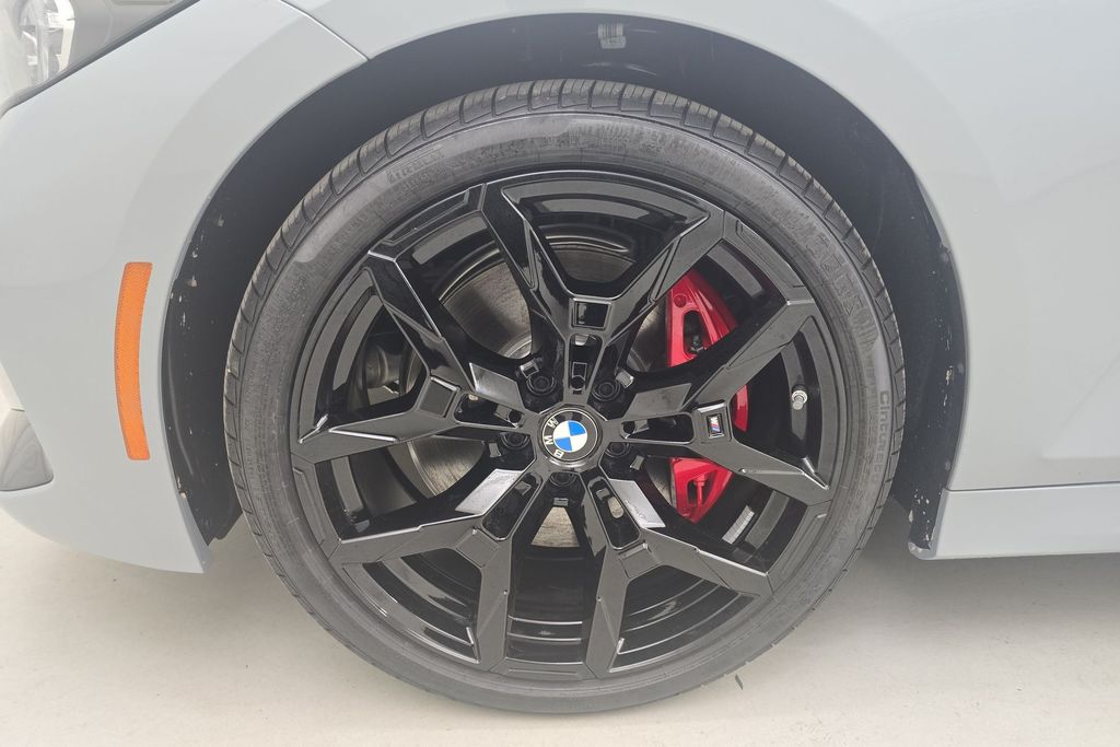 2025 Bmw 330i xDrive photo 10