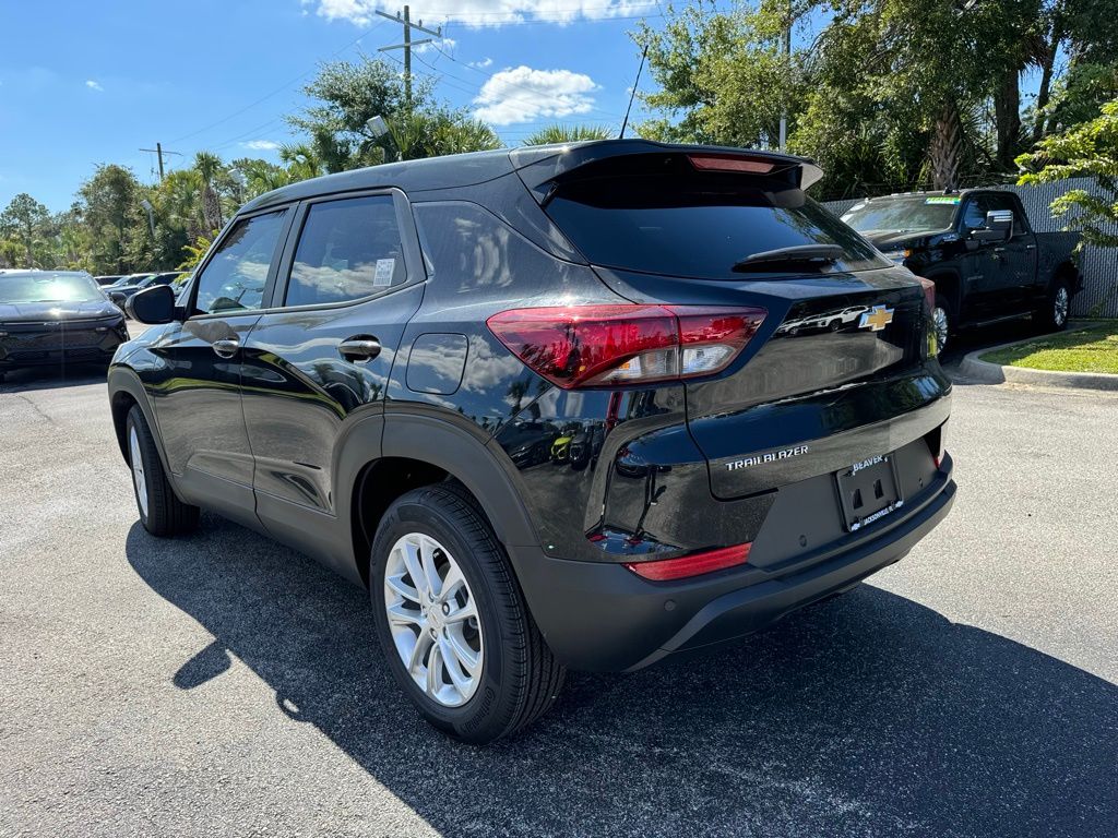 2025 Chevrolet TrailBlazer LS 6