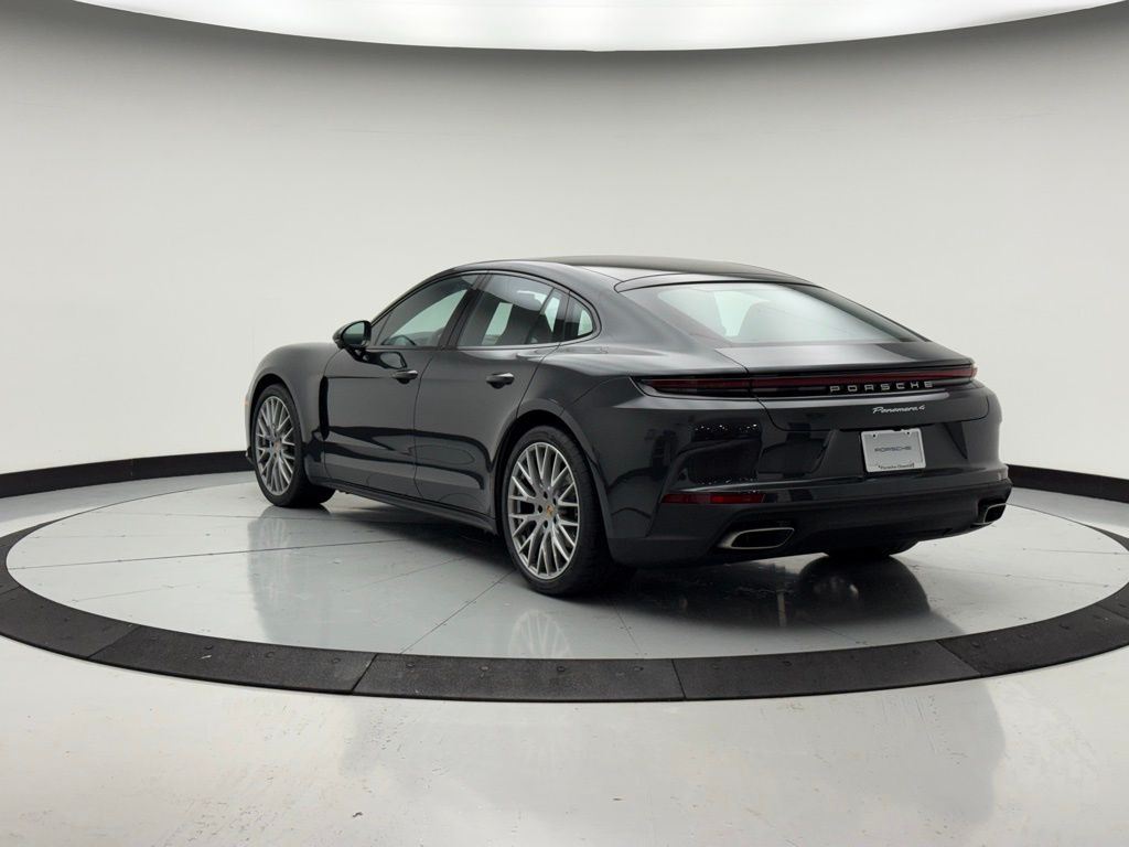 Thumbnail: 2026 Porsche Panamera - 3