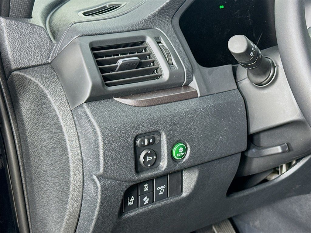 Used Car 2025 Honda Ridgeline  Rtl For Sale Under $40,000 In Austin, Texas