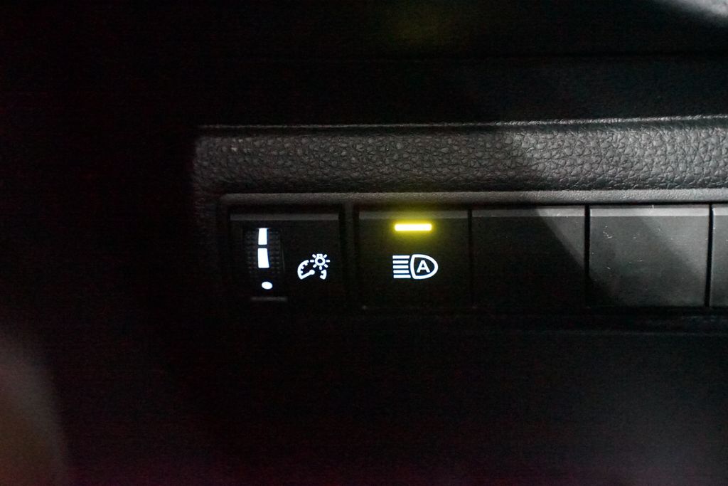 Thumbnail: 2026 Toyota Corolla - 24